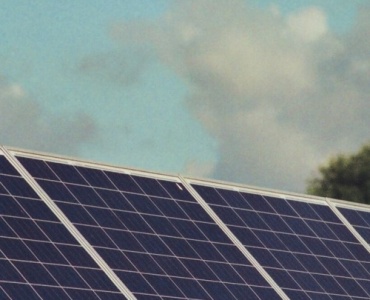Solar + Storage in 2026: When a Home Battery Pays Off—and When It Doesn’t