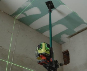 Straight Lines, Faster Tiles: How a Laser Level Turns DIY Into Pro Results