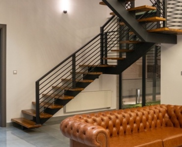 From Classic to Contemporary: Designing a Living Room Around a Leather Chesterfield Sofa